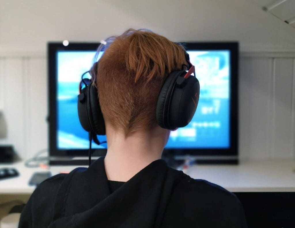 gaming de dos avec casque