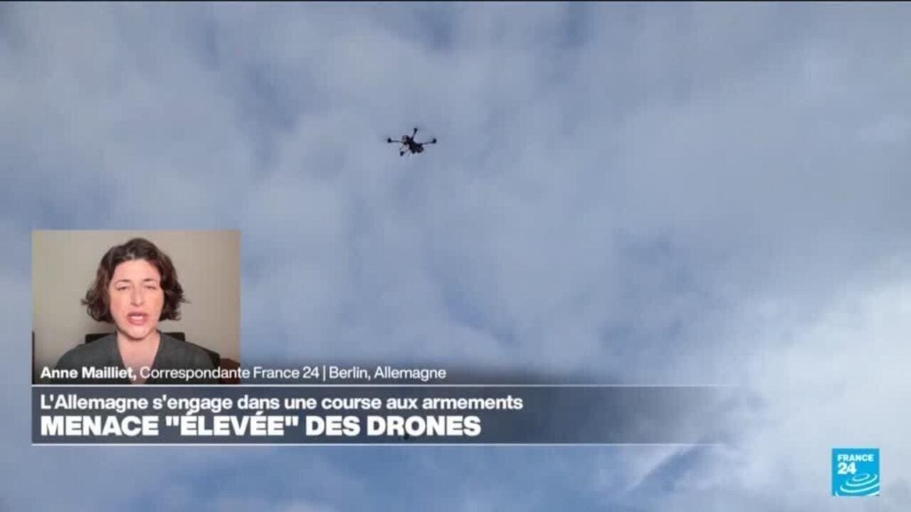 découvrez les temps forts de la semaine décalée avec des drones kamikazes, une intelligence artificielle ratée et claude jardinier dans un mélange surprenant et captivant.
