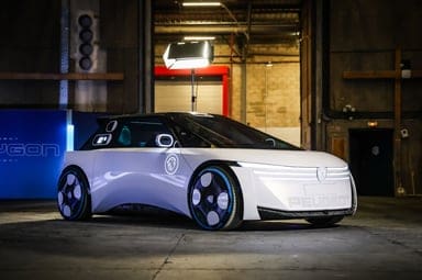 découvrez renault futuready, la voiture électrique offrant une autonomie exceptionnelle de 1400 km et une recharge ultra-rapide pour une mobilité sans compromis.