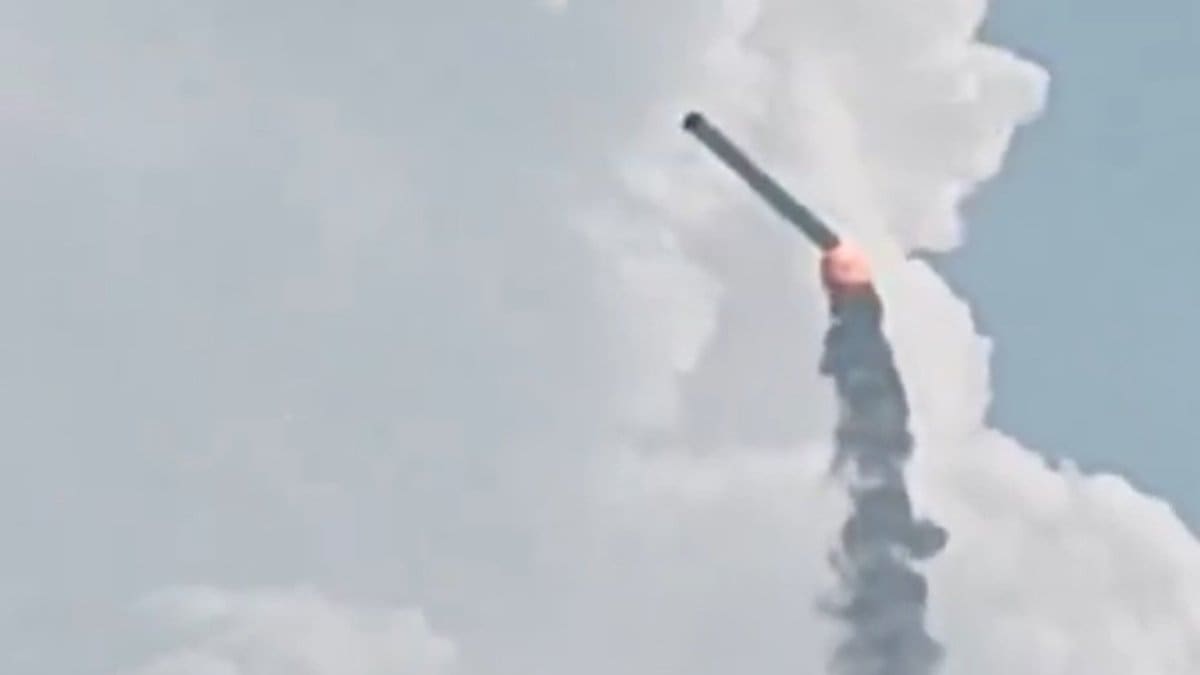 Une fusée chinoise s&rsquo;effondre spectaculairement en plein vol 85 secondes après son lancement